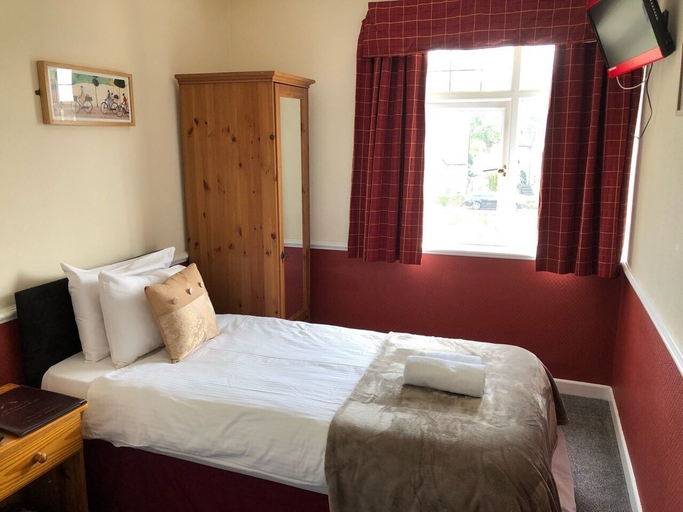 Bedroom 4, The Woolaston Inn, Gloucestershire