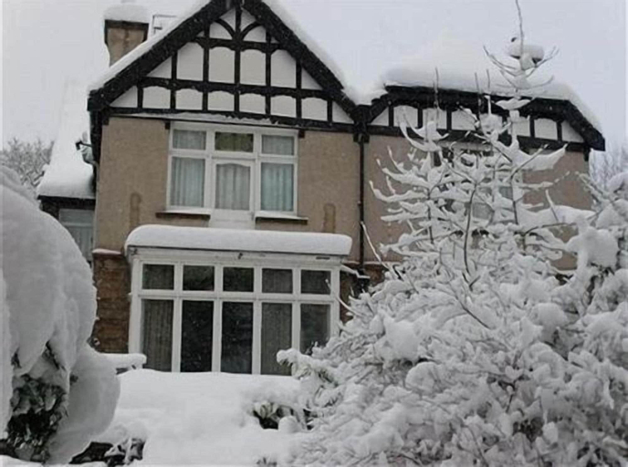 Cedar House B B, Derbyshire