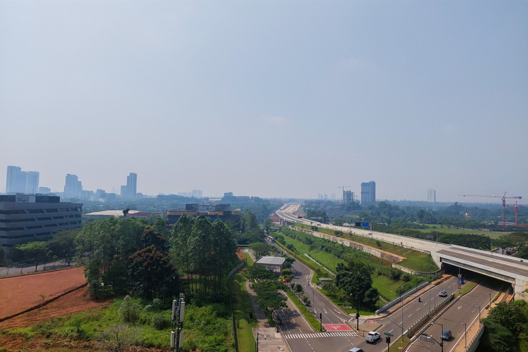 Exterior & Views, Comfy And Minimalist Studio At Sky House Bsd Apartment, Tangerang Selatan