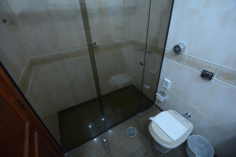 Bathroom 4, Biazi Paradise Hotel, Serra Negra