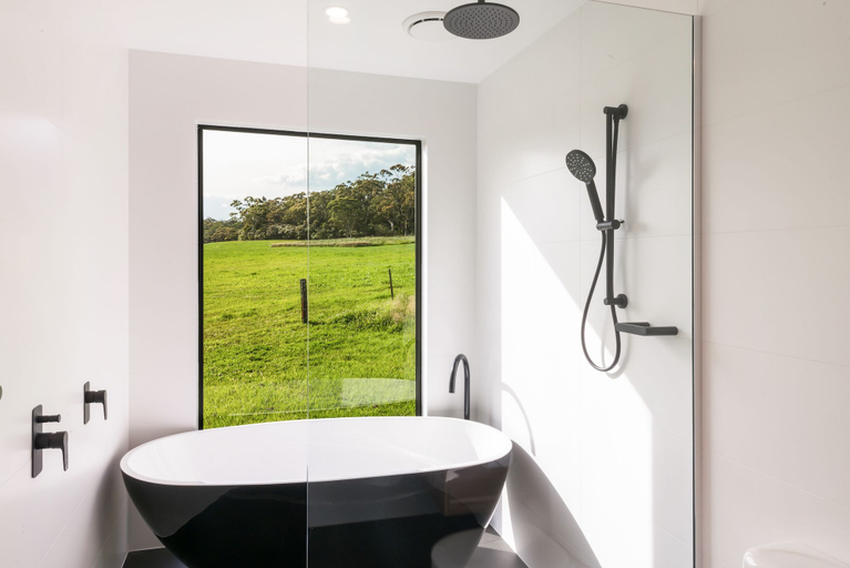 Bathroom 4, Glenworth Valley Outdoor Adventures, Gosford - West