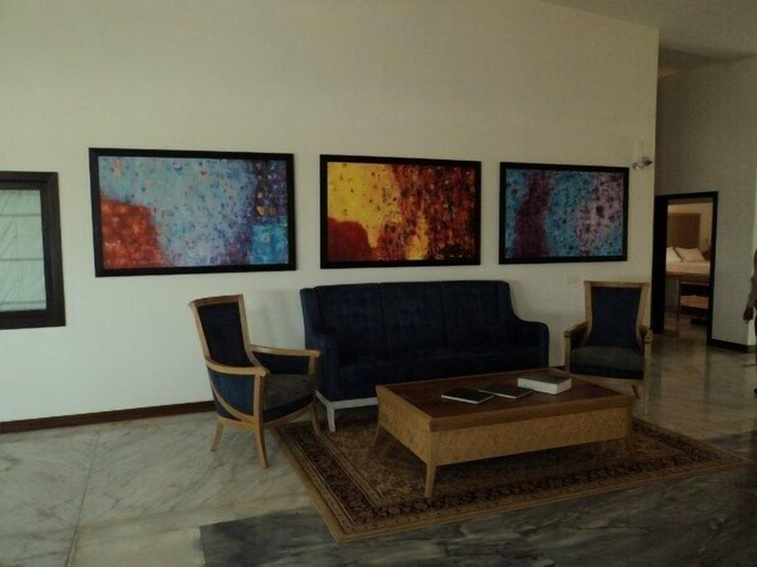 Others 5, The Enterprise, Karachi