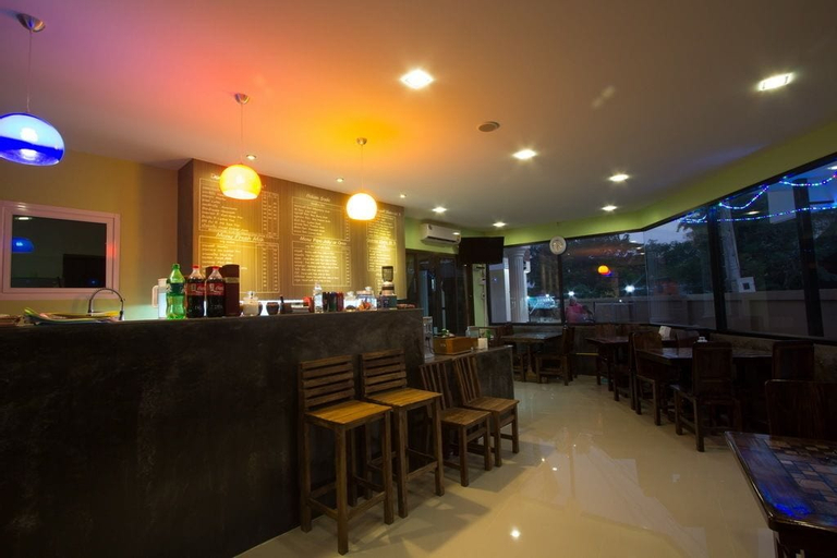 Food & Drinks 5, Donchai House, Muang Chiang Mai