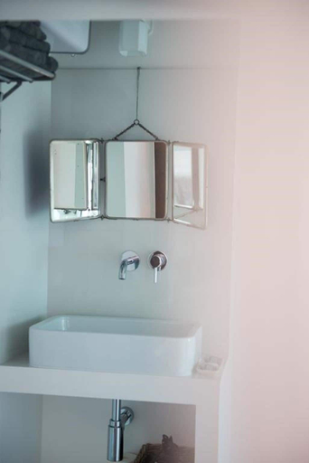 Bathroom 5, La Chambre 21, Alpes-de-Haute-Provence