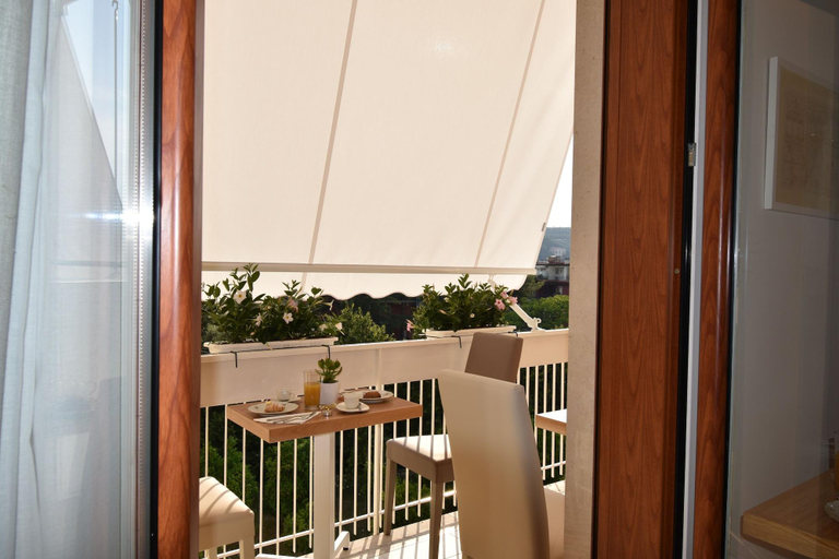 Exterior & Views 2, Melody Sorrento Suites, Napoli