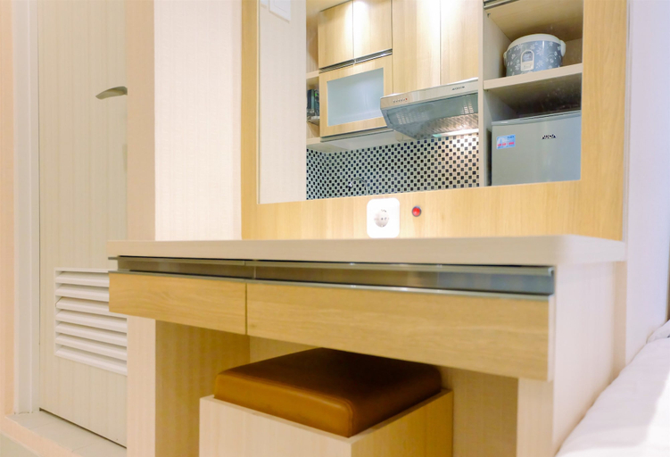 Others 4, Highest Value Studio at Grand Kamala Lagoon Apartment By Travelio, Bekasi