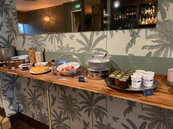 Food & Drinks 5, Hôtel Des Basses Pyrénées, Pyrénées-Atlantiques