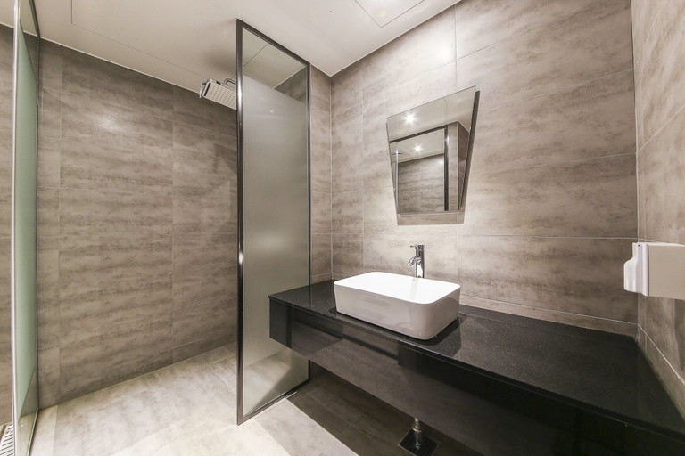 Bathroom 4, Bupyeong Zenith Hotel, Bupyeong
