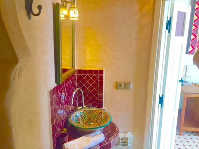 Bathroom 4, Kasbah Rose, Tanger-Assilah