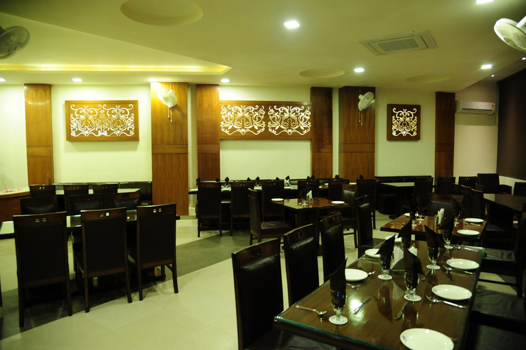 Food & Drinks 5, The Grand Sharan, Reasi