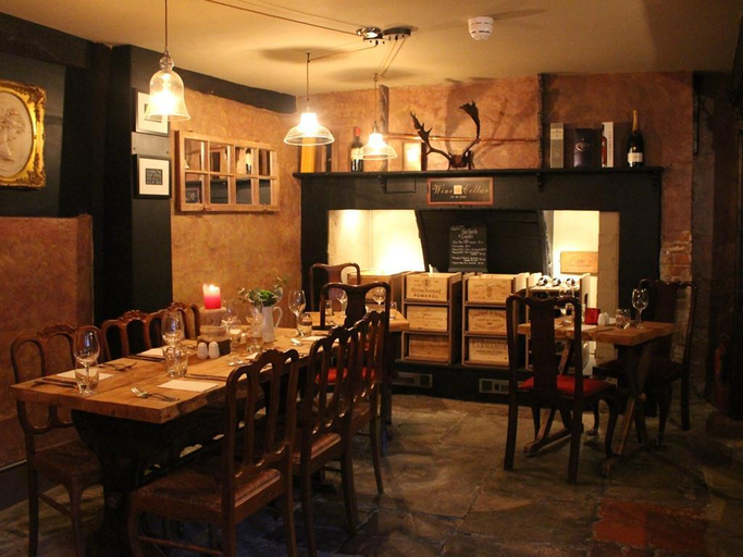 Food & Drinks 4, George and Dragon Hotel, Buckinghamshire
