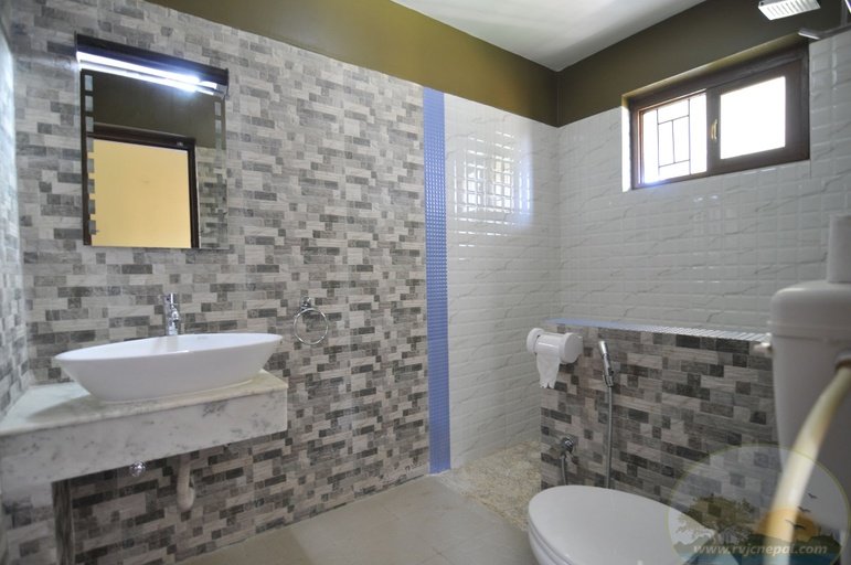 Bathroom 4, River View Jungle Camp, Narayani