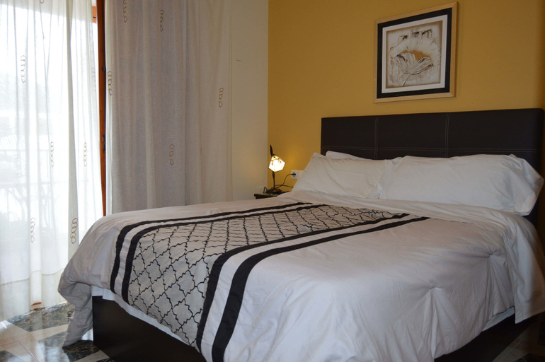 Bedroom 4, El Tossal, Alicante
