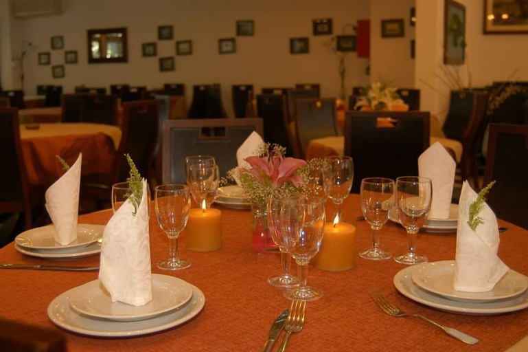 Food & Drinks 5, Aegeon, North Aegean
