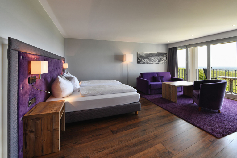 Bedroom 4, Hotel Rebenhof, Baden-Baden