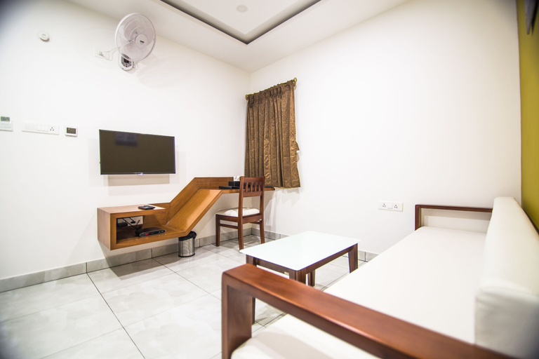 Bedroom 3, The White Tree Executive Suites, Bangalore