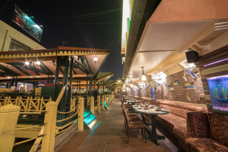 Food & Drinks 4, Hotel Highway View (Shikara), Thane