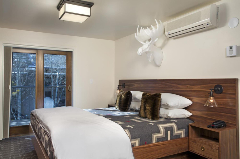 Bedroom 3, Hotel Durant, Pitkin