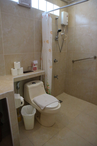 Bathroom 5, Nigi Nigi Nu Noos “e” Nu Nu Noos, Malay