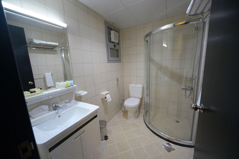 Bathroom 5, Alain Hotel Ajman, Ajman