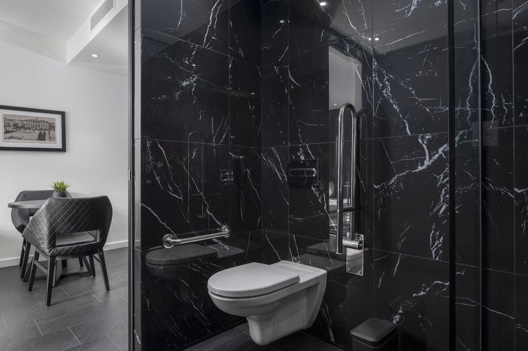 Bathroom 4, No 15 Ermou Hotel, Central Macedonia
