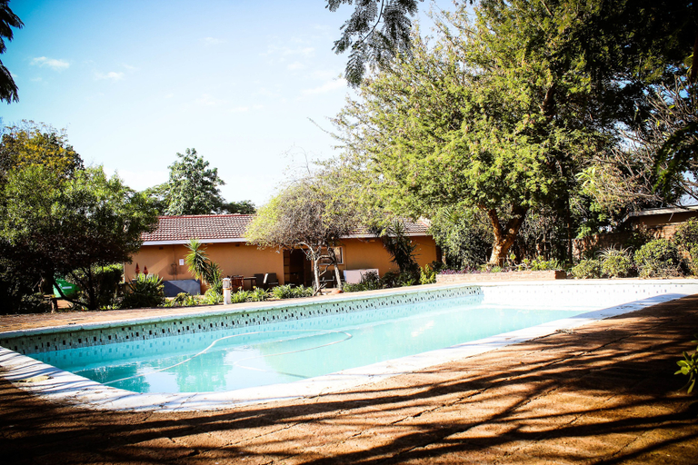 Sport & Beauty 5, River-Ridge Guest House, Gaborone