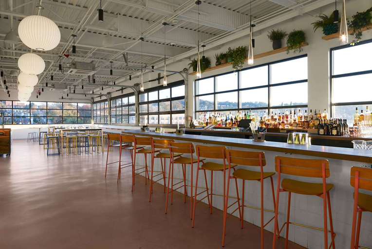 Food & Drinks 5, TRYP by Wyndham Pittsburgh/Lawrenceville, Allegheny