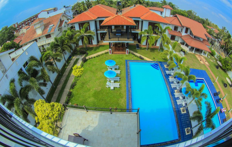 Others 4, Christima Residence, Negombo