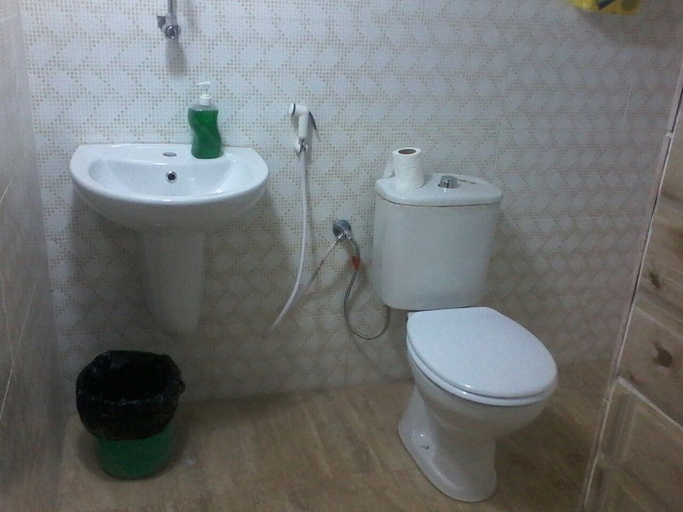 Bathroom 3, Bedouin Bivouac Camp, Quaira