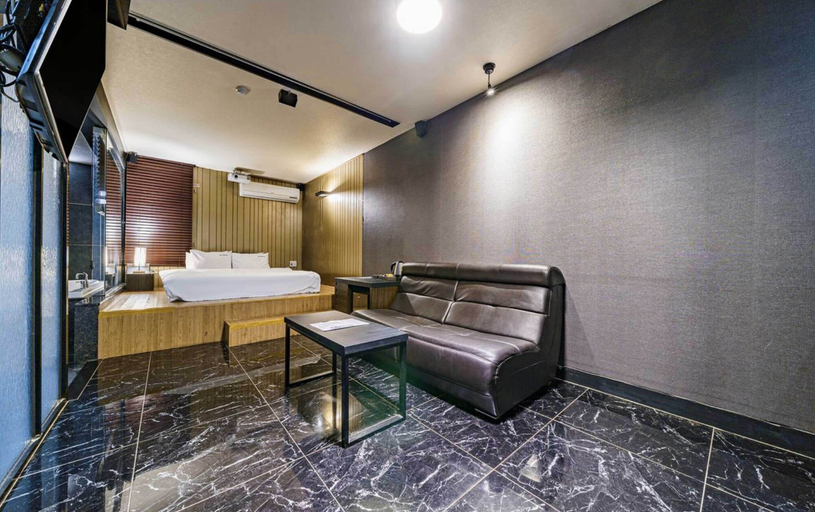 Others 5, Gary Cooper Hotel, Haeundae