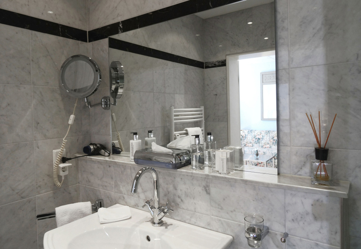 Bathroom 4, Stadtresidenz Hildesheim Mitte, Hildesheim