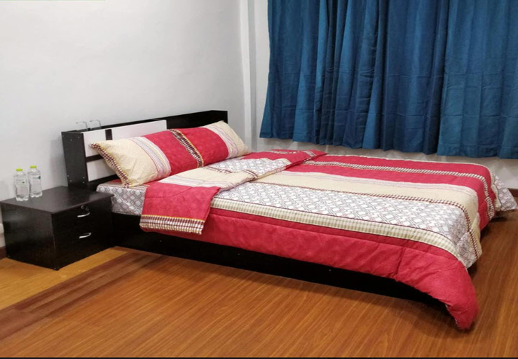 Bedroom 3, R One 24 7 Hostel, Phra Nakhon