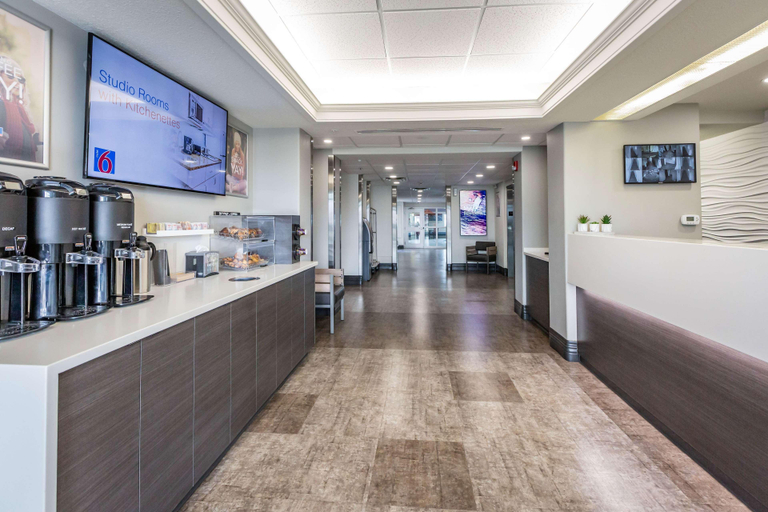 Public Area 2, Motel 6 Saskatoon, SK, Division No. 11