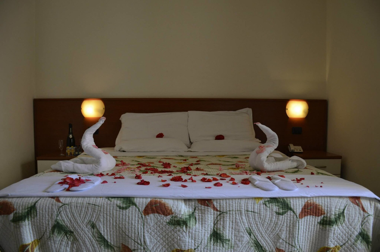 Bedroom 2, Hotel Residence Domus, Cosenza