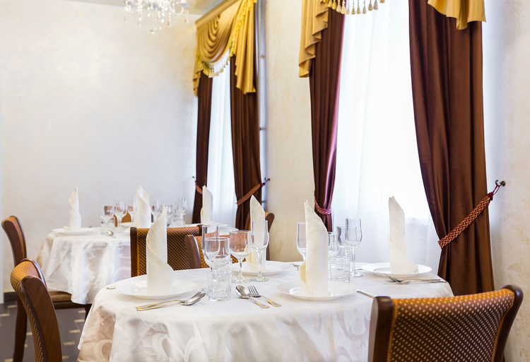 Food & Drinks 5, Hotel San-Remo, Central