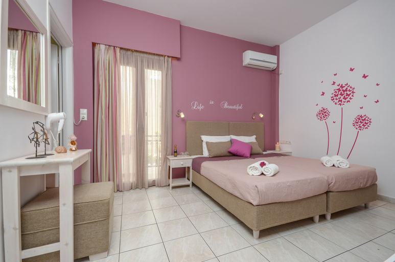 Bedroom 5, Hotel Panormos, South Aegean