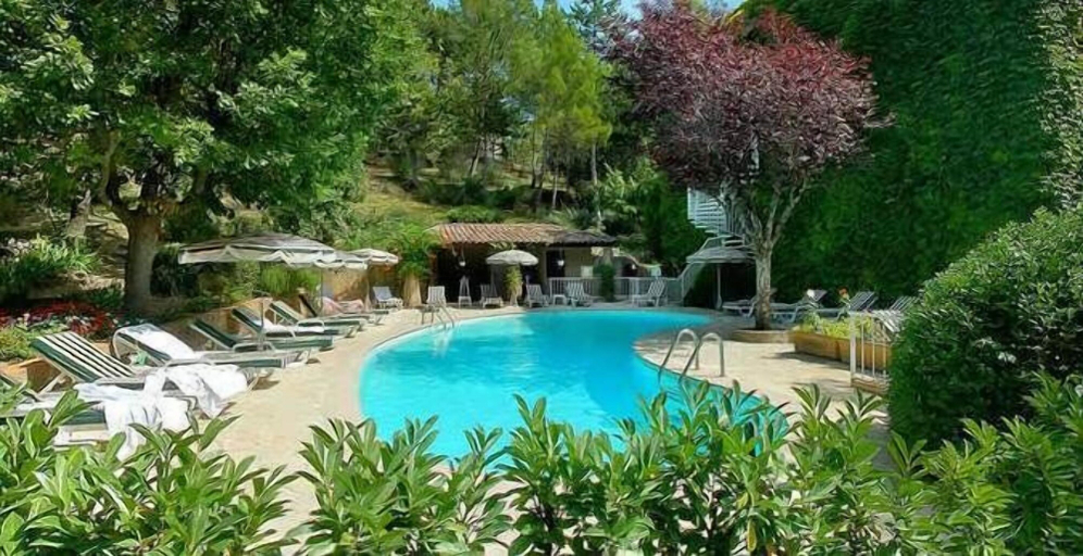 Sport & Beauty 2, Villa Borghese, The Originals Relais, Alpes-de-Haute-Provence