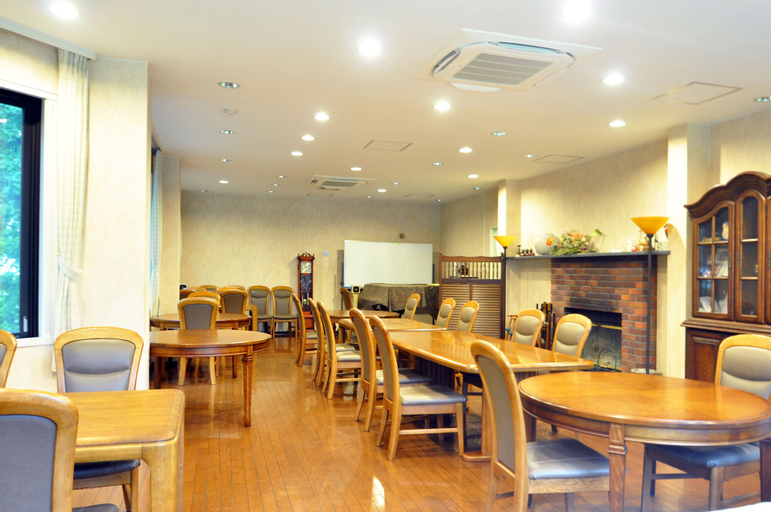 Food & Drinks 5, Pension Shadow Classe, Otaru