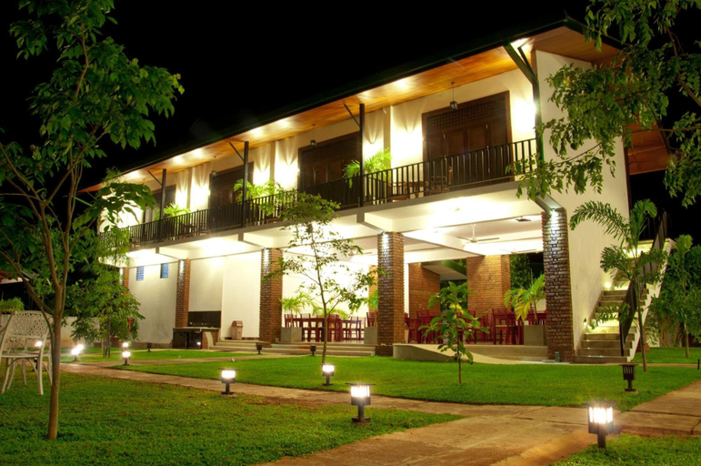 Exterior & Views 2, Gamodh Citadel Resort, N. Palatha Central
