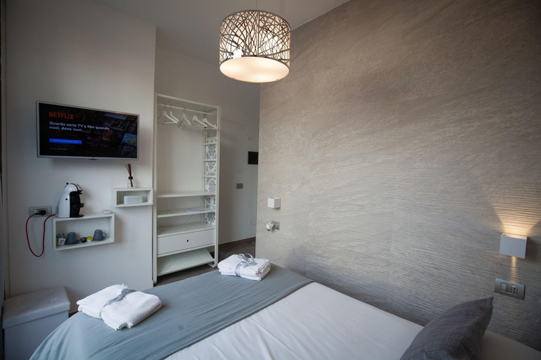 Bedroom 3, B&B De Gasperi 55, Napoli