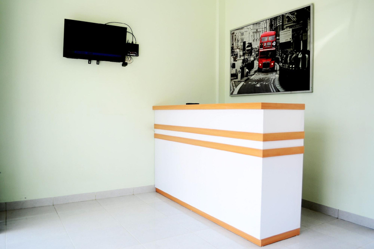 Public Area 2, OYO 1927 The Village Syariah, Pekanbaru