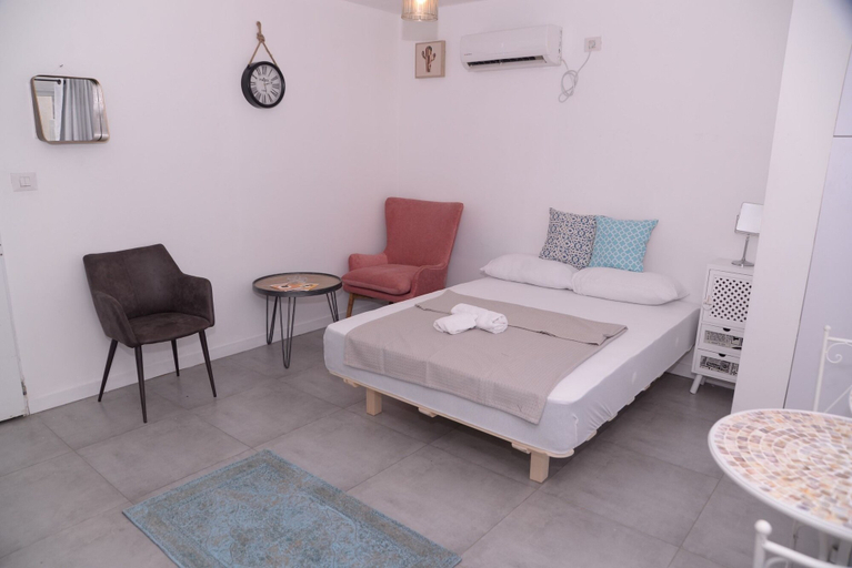 Bedroom 2, Cozy Apartment Next To Rothschild