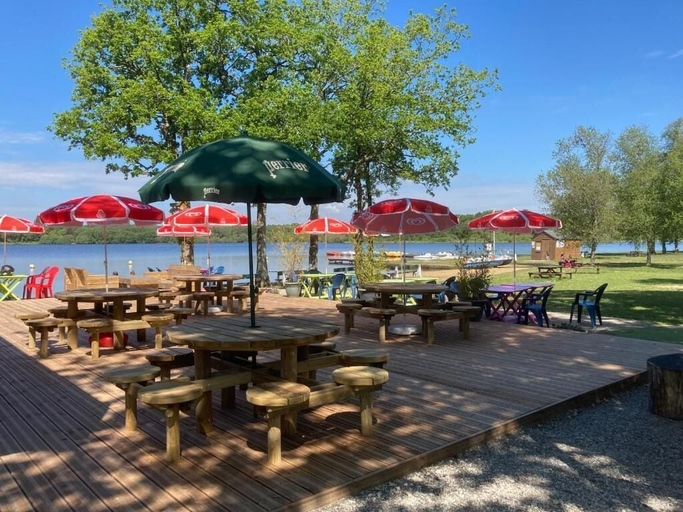 Food & Drinks 3, Camping Le Lac O Fées, Morbihan