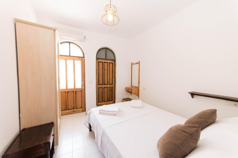 Bedroom 2, Old Kalamaki Pansiyon, Kaş