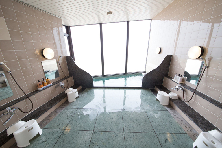 Bathroom 3, Sea Aiga Kaigetsu, Sumoto