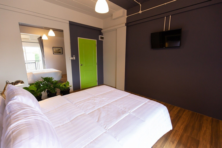 Bedroom 8