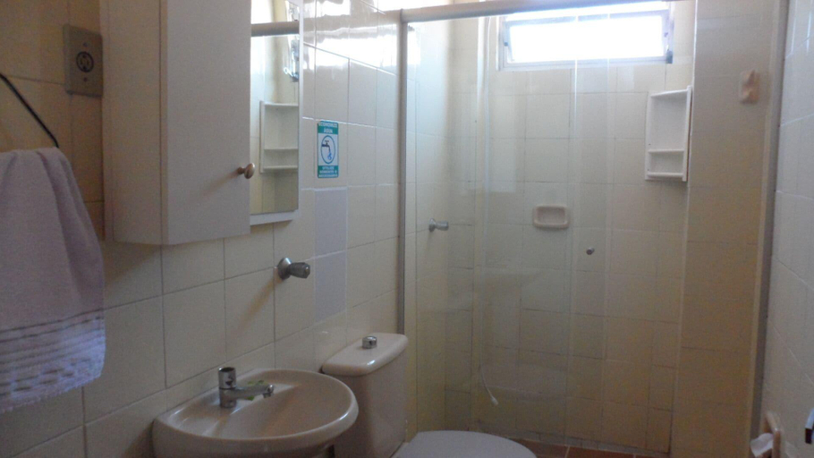 Bathroom 4, Apart Hotel La Cabana, Florianopolis