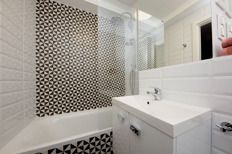 Bathroom 4, oompH Warsaw Downtown Apartments, Warsaw