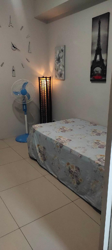 5, Apartment at Sea Residences, Pasay City