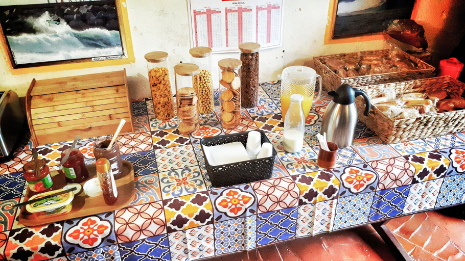 Food & Drinks 4, SURFtoLIVE House - Hostel, Cantabria
